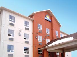 阿萨巴斯卡戴斯酒店，位于Athabasca的酒店