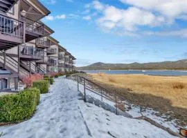 Forest Shores Lake View Condo by Big Bear Vacations Lakefront Village