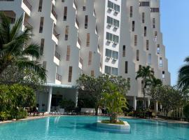 sea sand sun resort Executive 607 Mae Rumphueng beach，位于罗勇的酒店