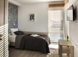Stone Villa Gdańsk Kowale，位于格但斯克的酒店