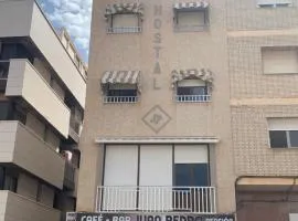 佩德罗胡安膳食公寓酒店