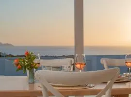 VILLA LEVANTA - Stilvolle, geräumige Luxus-Steinvilla ebenerdig spektakuläre Aussicht durchdachter Komfort in Toplage Sonnenuntergang Meer Infinity-Pool Privatsphäre