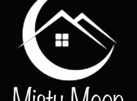 Misty Moon Home stay，位于伊都基的酒店