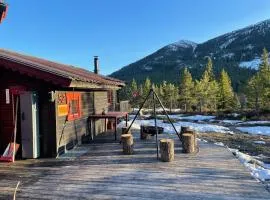 Peaceful cottage close to Bø Sommarland and Lifjell-perfect for hiking