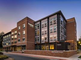 Fairfield Inn & Suites Morganton Historic Downtown，位于摩根顿的酒店