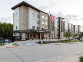 Residence Inn by Marriott Fort Worth Southwest，位于沃思堡的高尔夫酒店