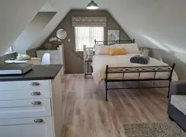 Suffolk View Apartment