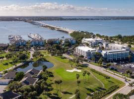 Marriott Hutchinson Island Resort & Beach Villas, Golf & Marina，位于斯图尔特的酒店