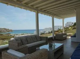 Cycladic Home with Sea View in Kalo Livadi