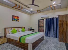 Treebo Royal, Chandrapur，位于Chandrapur的酒店