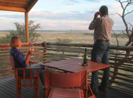 Suricate Tented Kalahari Lodge，位于Hoachanas因图非洲盐沼附近的酒店