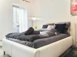 UNLIMITED - schön & zentral wohnen perfekt für kurze Aufenthalte im EG