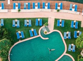 Hotel Monte Baldo e Villa Acquarone，位于加尔多内-里维耶拉的酒店