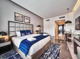 5* Studio, 10min walk to Dubai Mall, 1min Bay Sqr