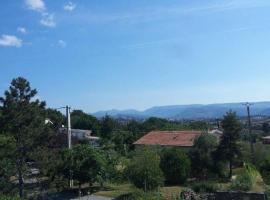 Logement Sud Ardèche，位于Saint-Sernin的酒店