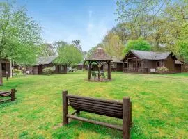 Tilford Woods Lodge Retreat