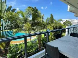 Brandnew 68m2 apartment, seaview, pool access, 500m to beach