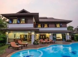 Oriental Thai luxury villa with Private pool