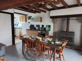 Gite de l'Oeil，位于Saint-Pierre-de-Fursac的酒店