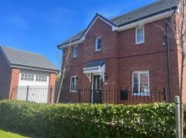 Remarkable 3-Bed House in Wirral