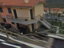 Casa Vacanza Molise，位于卡斯泰尔佩特罗索的酒店