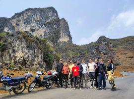 Bong Hostel and Motorbike Tour，位于河江的青旅