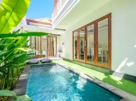 The R Villa Sinabung - comfort near the beach