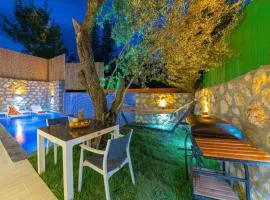 Villa Montana jakuzili balayı tatil villası