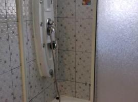 HABITACION 2 CON BAÑO PRIVADO，位于瓦尔迪维亚的民宿