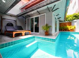 浪漫泳池别墅，位于南芭堤雅的酒店