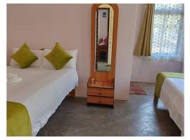 ANMETI TRAVELLERS INN，位于Dawki的酒店