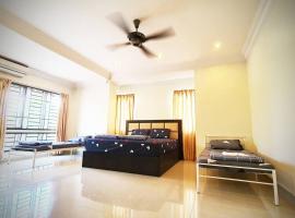 Puchong Semi D Homestay spacious 4 rooms，位于普崇的乡村别墅