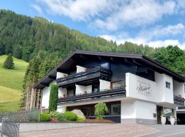 Alpenpension Maderer，位于加舒恩诺瓦滑雪缆车附近的酒店