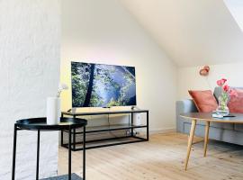 Scandinavian Apartment Hotel - Lunden 1 - Central 3 bedroom apartment on two floors，位于霍森斯的公寓