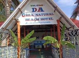 DA GREA NATURAL BEACH HOTEL，位于亭可马里的酒店