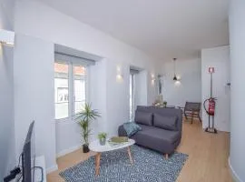 Charming Seaside Apartment - 1 min from the beach