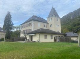 Au Château Saint Blaise，位于Virignin的酒店