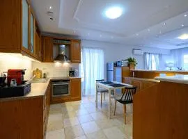 Marine Luxury Apartment Kalamata