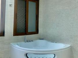 La casita del Agua，位于乌贝达的带按摩浴缸的酒店