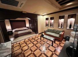 HOTEL ULURU，位于神户的酒店