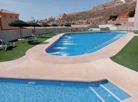Apartamento Residencial Colinas del Golf, Envía, Almería，位于La Envia的家庭/亲子酒店