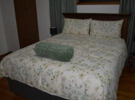 105 on Sarel Cilliers，位于斯特兰德的酒店