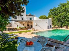 Casa Rural Viña Meneses，位于Marchena的酒店