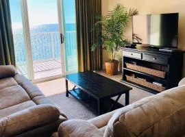 Seawind 1008 by ALBVR - Great beachfront condo and location - Beachfront Pool, Hot Tub, plus kid's bunk room