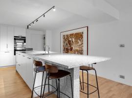 SK52 by the Sea, Unique spacious luxury, HG-17071