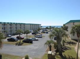 Gulf Shores Plantation 4307 by ALBVR - New Upgraded Condo and Building - Great Amenities，位于Gulf Highlands的乡间豪华旅馆