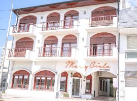 Mar y Cielo，位于内科切阿的酒店
