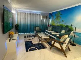 Amazing waikiki Beach condo 2Bed2Bath+free Parking