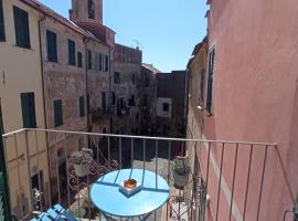 Camera nel Borgo Medievale di Cervo - LeNottiMediterranee，位于切尔沃的酒店