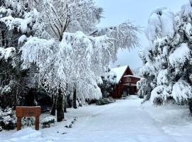 Totara Lodge - Unwind, Relax & Enjoy - Mt Lyford，位于Mt Lyford的乡村别墅